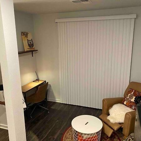 Phx Studio Living Apartment Phoenix Ngoại thất bức ảnh